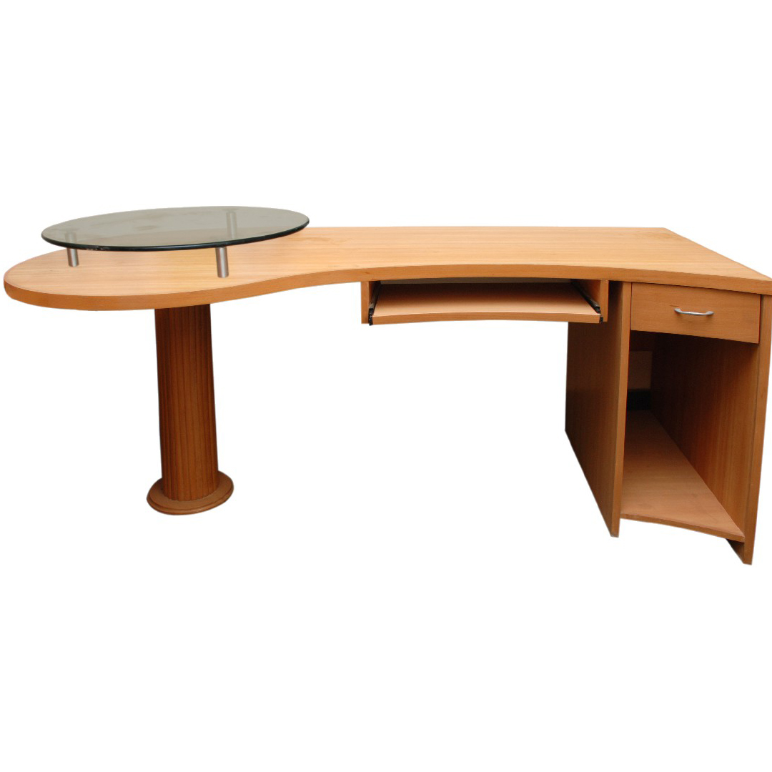 Teacher’s Table